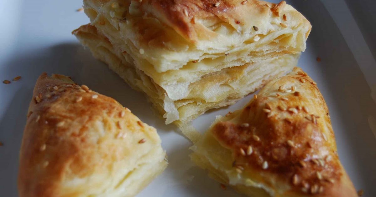 Mebrulenin Mutfagi Peynirli Ücgen Börek...
